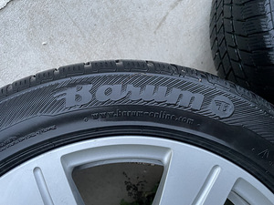 Литые диски Audi + шипованные шины 225/50 R17 (6 фото из 10)