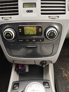 Sonata Hyundai 2.4 manual (8 foto / 9)