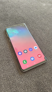 Samsung Galaxy s10 128gb (1 foto / 3)