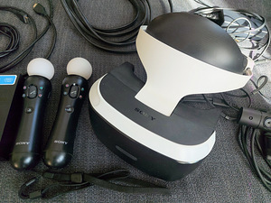 PlayStation VR + камера + 2 контроллера Move (3 фото из 6)