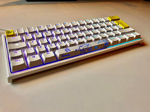 Ducky One 2 Mini Pure White (nagu uus) (2 foto / 3)