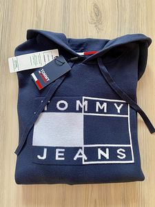 Uus Tommy Hilfiger M/Lkampsun (8 foto / 8)
