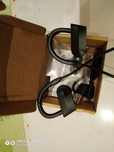 Bluetooth 4.1 juhtmevabad korvaklapid (2 foto / 3)