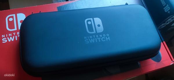 Продаю Nintendo switch (фото #2)