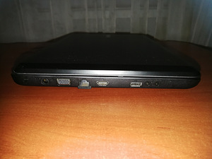 SAMSUNG NP-R530 (7 foto / 8)