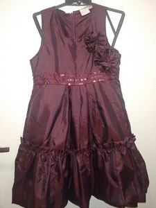 Праздничное платье на девочку 98cm