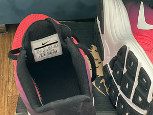 Nike 35,5 (22,5 см) (3 фото из 3)