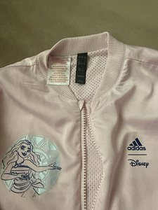 Adidas jope (7-8a) 128 (2 foto / 2)