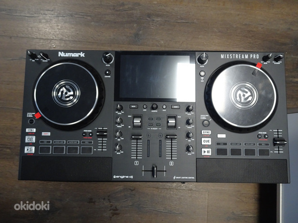 DJ-контроллер Numark Mixstream Pro (фото #2)