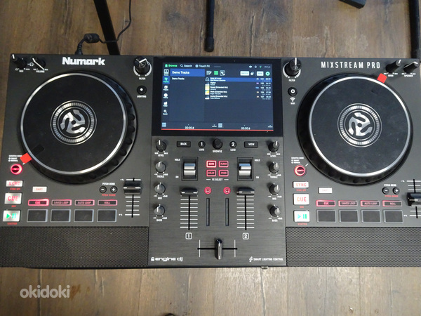 DJ-контроллер Numark Mixstream Pro (фото #6)