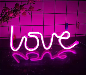 LED valgusti kirjaga “love” (2 foto / 2)