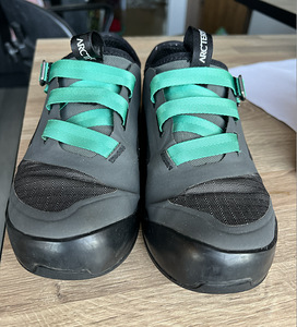 Naiste jalanõud 38 suurus SCARPA ja Arc'teryx (9 foto / 10)