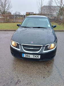 Saab 9-5 (3 фото из 8)
