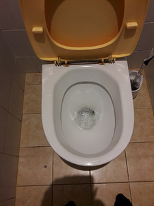 WC IDO (3 foto / 3)