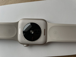 Apple Watch SE (Gen 2) 40mm Starlight (4 foto / 7)