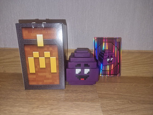 Minecraft McDonald's Toy - Grimace Egg (1 foto / 2)