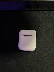 Airpods 2nd gen AINULT LAADIMISKARP (2 foto / 2)