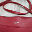 Красная сумка через плечо (фото #2)