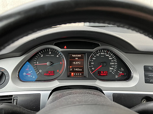 Audi A6 2008 3.0 quattro (11 foto / 12)