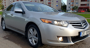 Hong Accord 2.0 115kw 2010a (2 foto / 3)