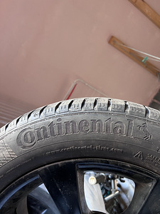 Continental MS 225/55/R17