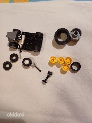 Детали автомобилей Lego, пистолет (фото #1)