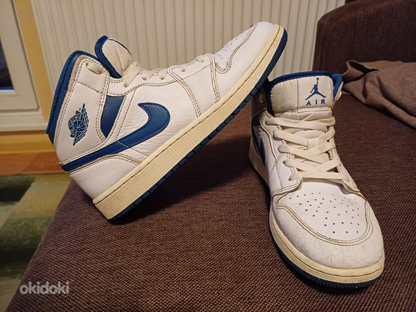Кроссовки Nike