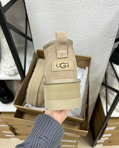 UGG saapad (3 foto / 3)