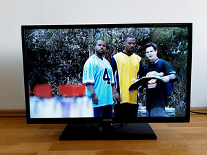 Samsung LED TV 32" (3 foto / 5)
