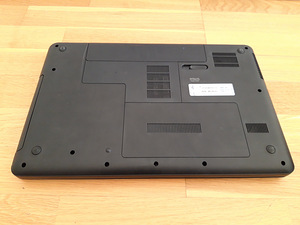 HP Compaq CQ57 (8 foto / 8)