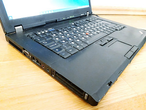 Lenovo ThinkPad T61 15.4" (6 foto / 8)
