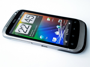HTC Desire S (6 фото из 7)