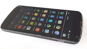 LG Google Nexus 4 16GB (6 foto / 10)