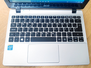 Acer Aspire E 11 Cel/4GB/500GB/4h (4 foto / 9)