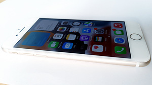 Apple iPhone 7 Gold 32GB (4 foto / 8)