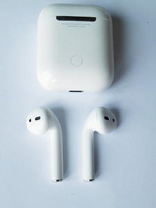 Apple AirPods gen 2 (3 foto / 4)