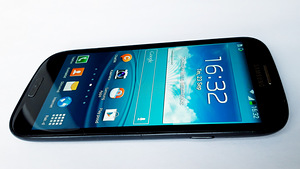 Samsung Galaxy S3 Black (5 foto / 7)