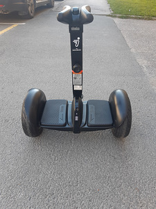 Segway Ninebot Mini Pro (1 фото из 3)