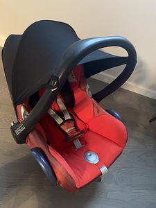 Maxi Cosi turvahäll (4 foto / 4)
