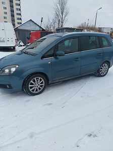 Opel zafira (2 фото из 8)