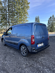 Peugeot Partner 1.6Hdi (4 foto / 6)