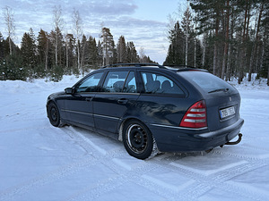 Mercedes-Benz C270cdi (5 фото из 9)