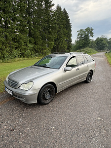 Mercedes Benz C200 Cdi (1 foto / 11)