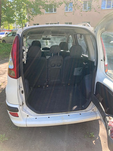 TOYOTA YARIS VERSO (6 foto / 10)