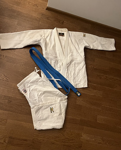 Kimono ülikond