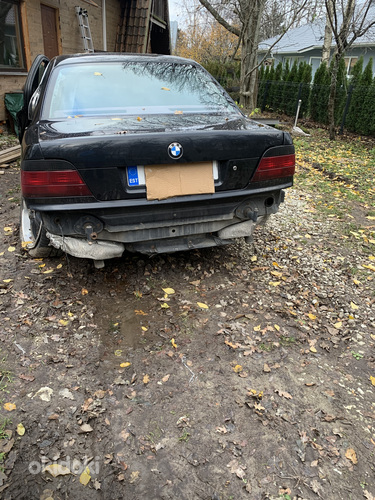 BMW 740 (фото #3)