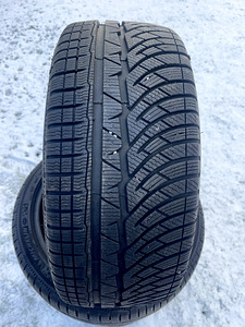 Шины Michelin R18 (3 фото из 4)