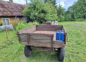Isevalmistatud traktor (2 foto / 6)