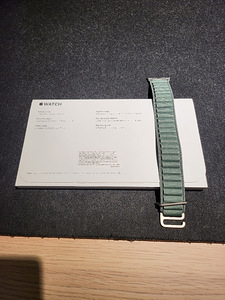 Apple Watch 49mm Alpine Loop Green - Small (2 foto / 5)