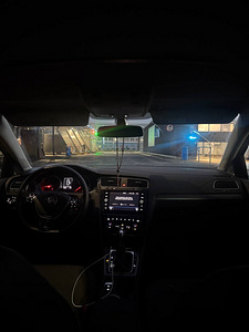 Volkswagen Golf Variant 1.6 diesel 85kW 2018 (6 foto / 8)